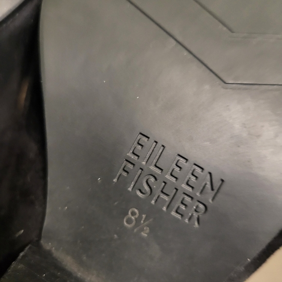 Eileen Fisher Lily Half d'Orsay Womens Black Suede Pump, 8.5 - Picture 11 of 12